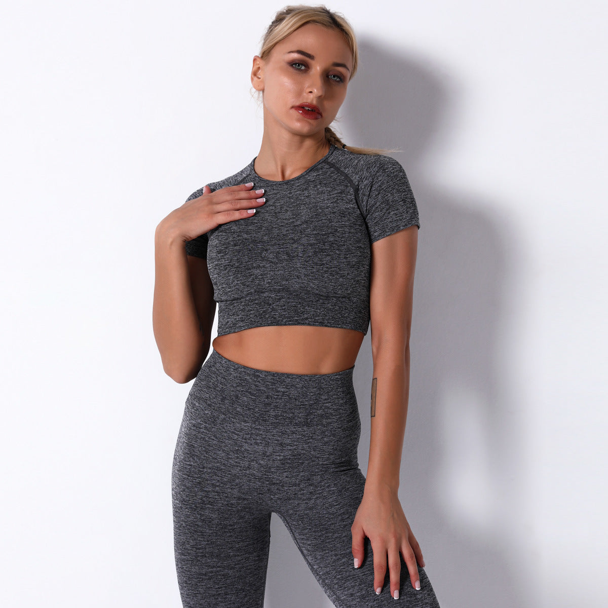 Seamless Yoga Sports Suit Female Summer
