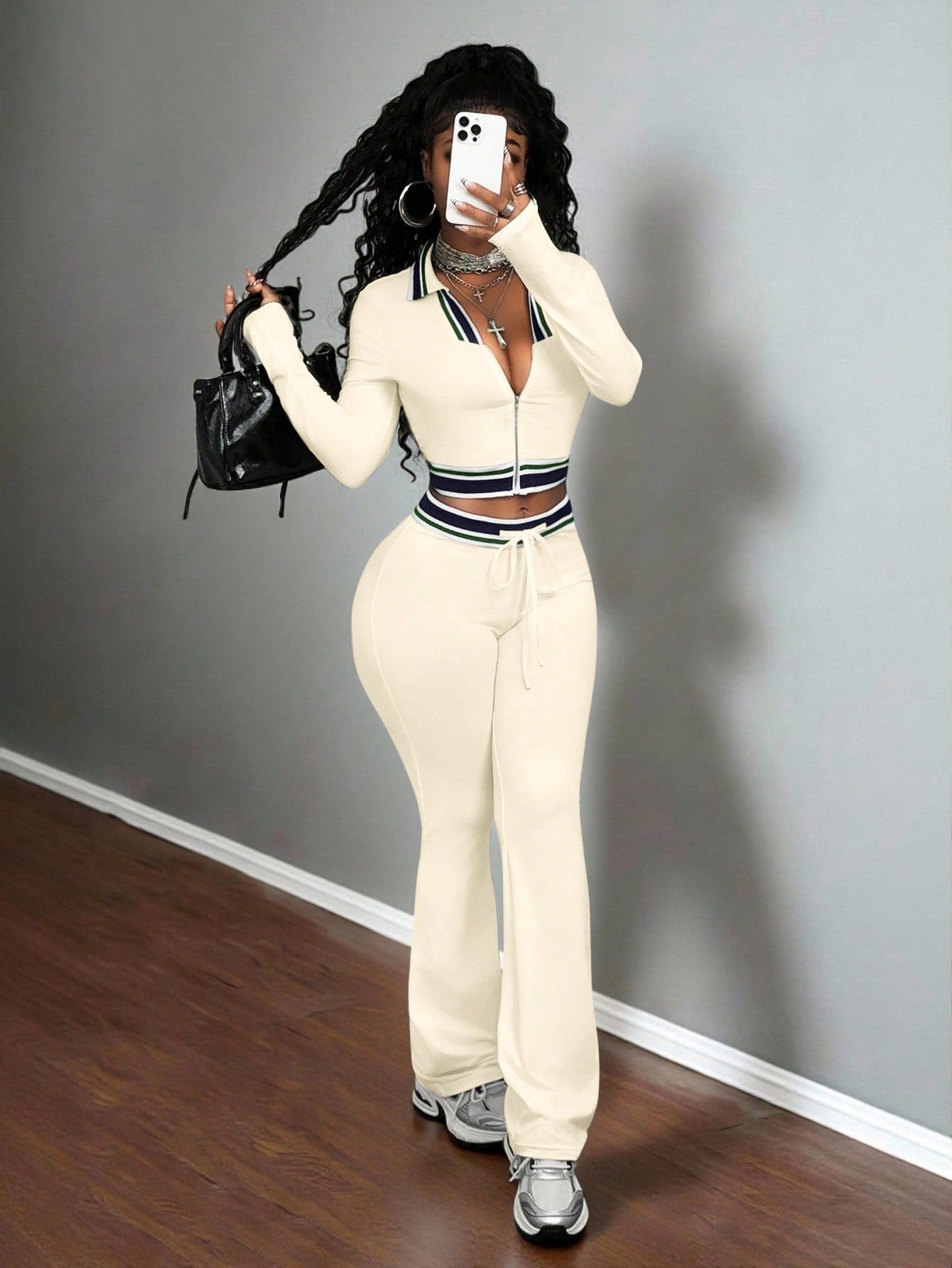 Crop Top And Tight-Fit Casual Sports Two-Piece Set